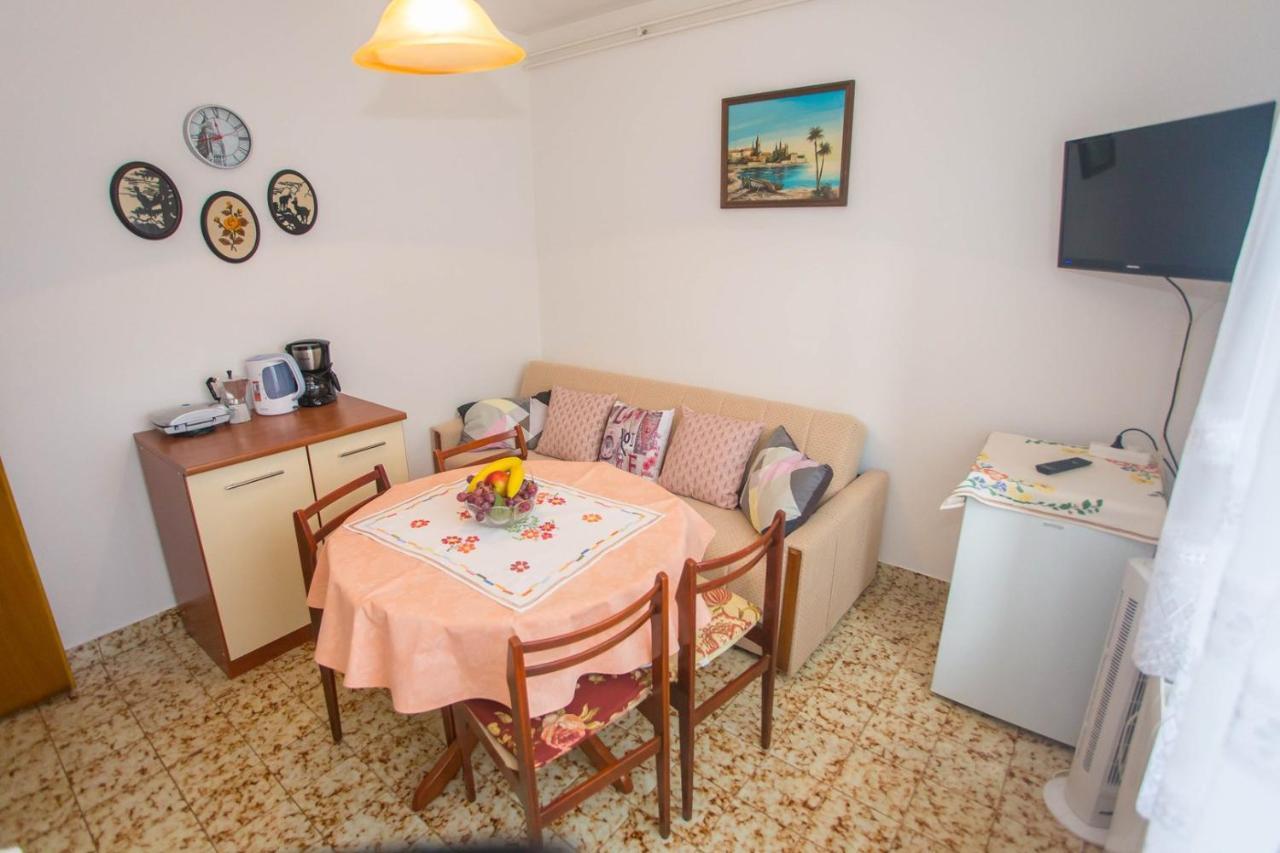 Apartment Complex Nevia Poreč Extérieur photo