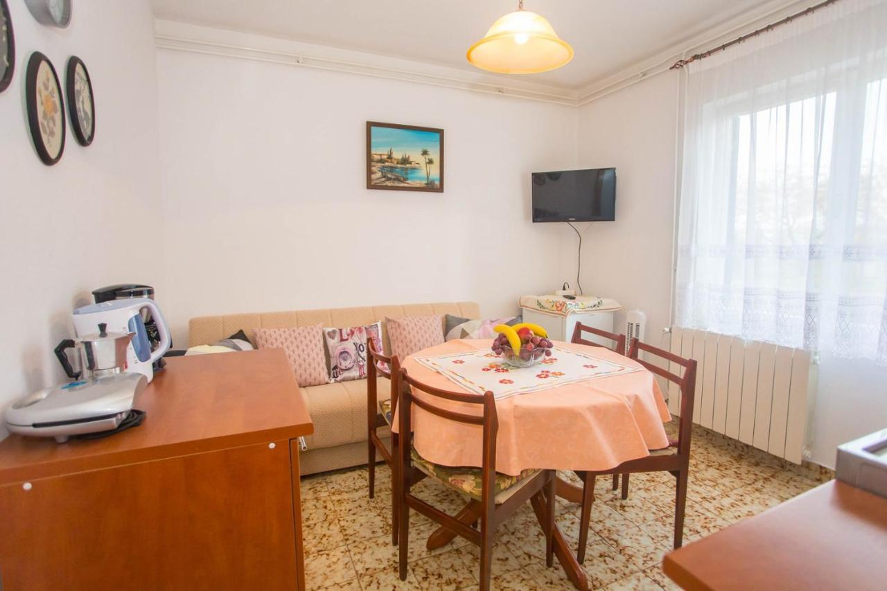 Apartment Complex Nevia Poreč Extérieur photo