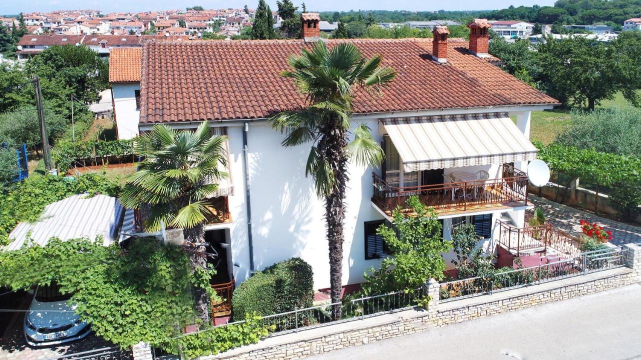 Apartment Complex Nevia Poreč Extérieur photo