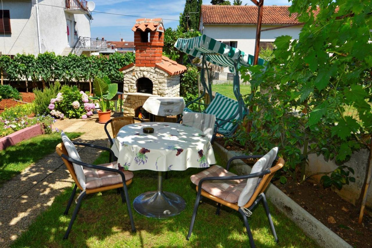 Apartment Complex Nevia Poreč Extérieur photo