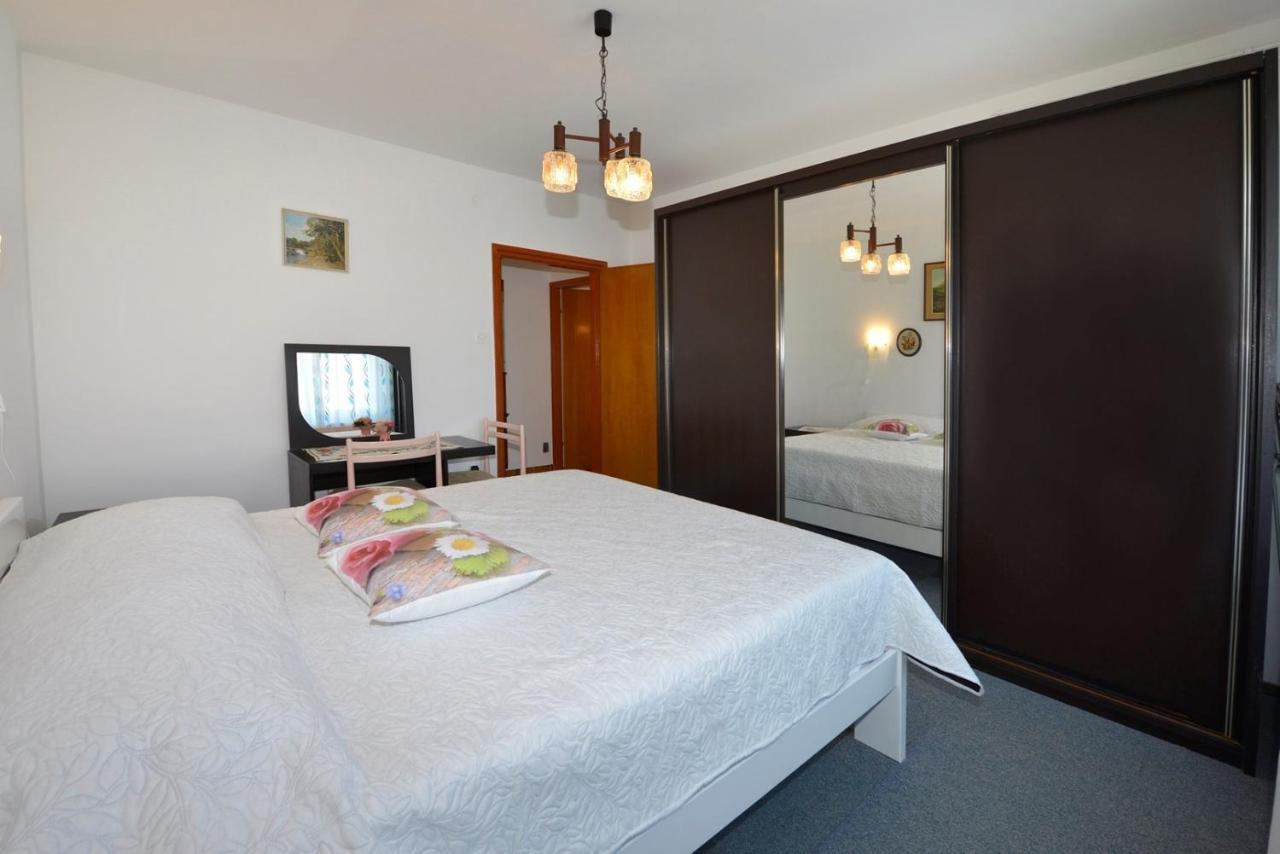 Apartment Complex Nevia Poreč Extérieur photo